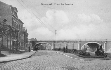 WATERMAEL PLACE DES ARCADES ET PONTS.jpg